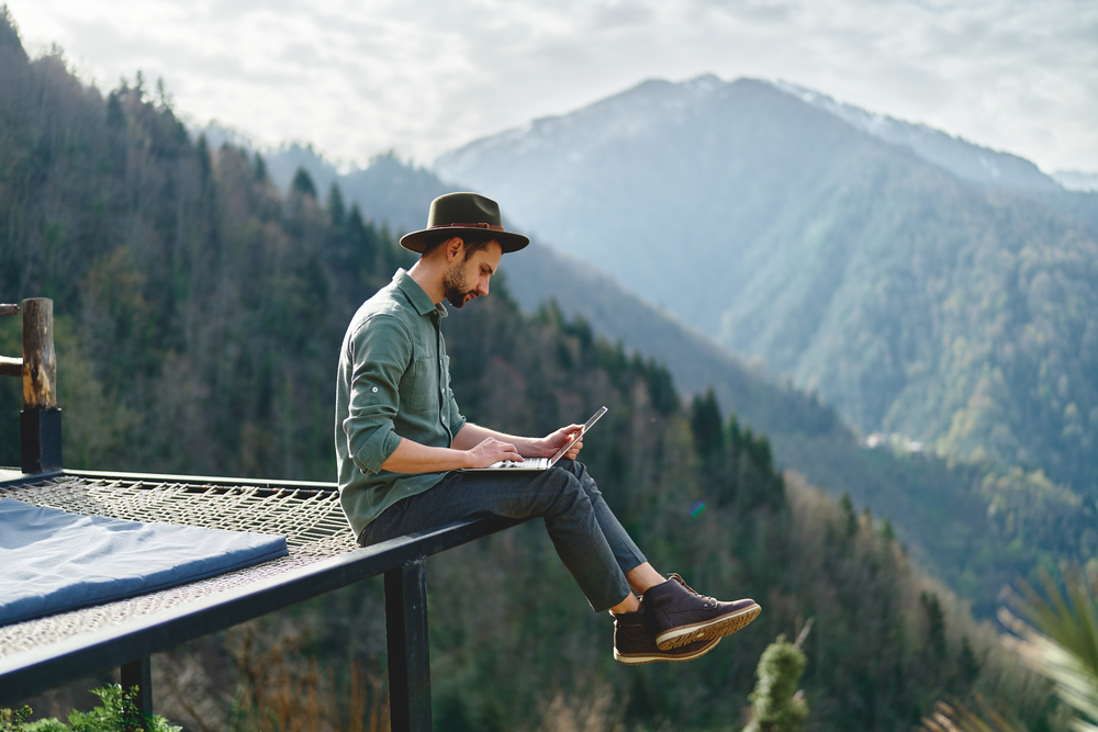 VPNs for Travelers: How to Stay Safe and Access Your Content Anywhere